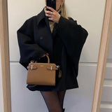 Jazzy | Casaco oversize com estilo