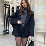 Jazzy | Casaco oversize com estilo