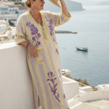 Iris | Vestido maxi às riscas florais com decote em V e mangas semi-longas