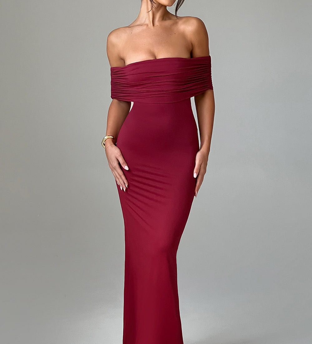 Tindra | Robe longa Bardot refinada