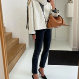 Isabella | Casaco curto de estilo minimalista